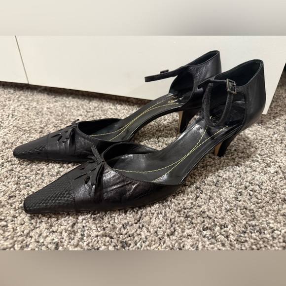 Kate Spade black kitten heel black leather shoes women's size 8.5